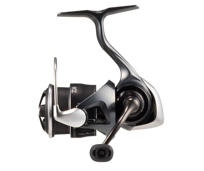 Daiwa 24 Luvias ST SF2000SS-P