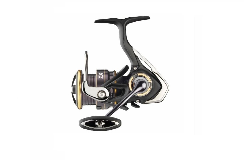 DAIWA 20 LEGALIS LT 3000-CXH SPINNING REEL - Reels